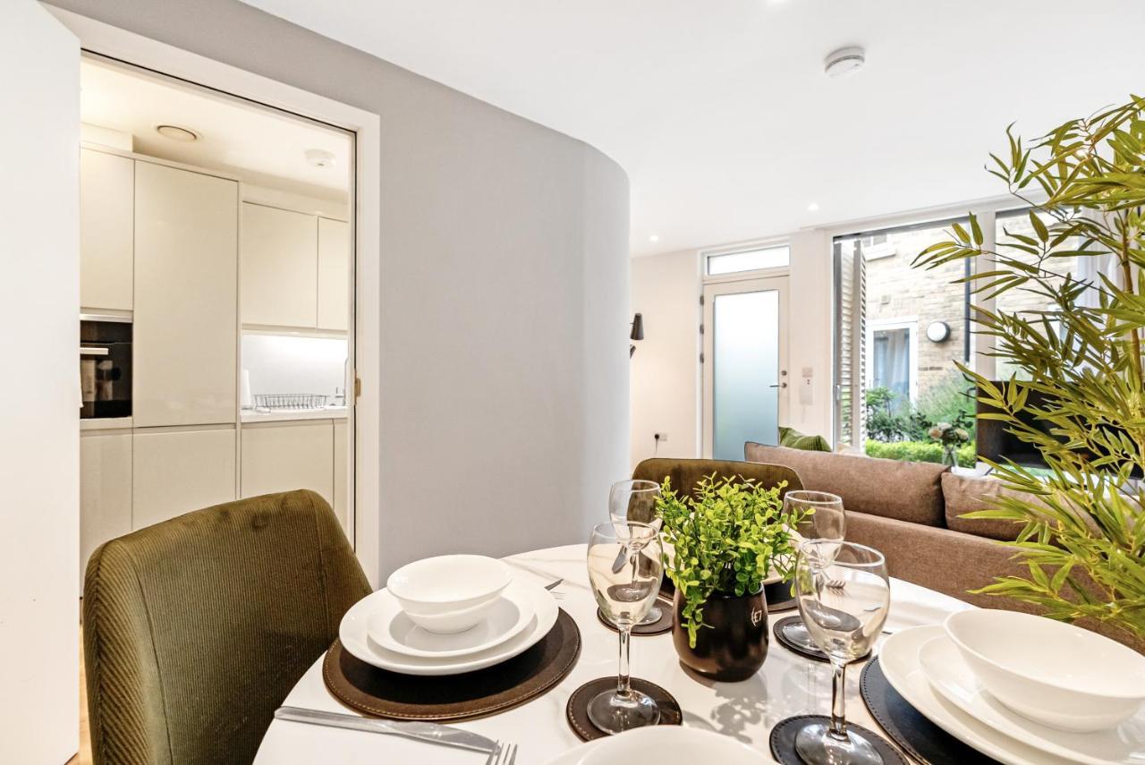 Tailored - Cambridge, River Walk Apartment